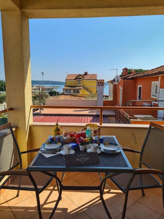 Apartment Manuel Новиград Экстерьер фото